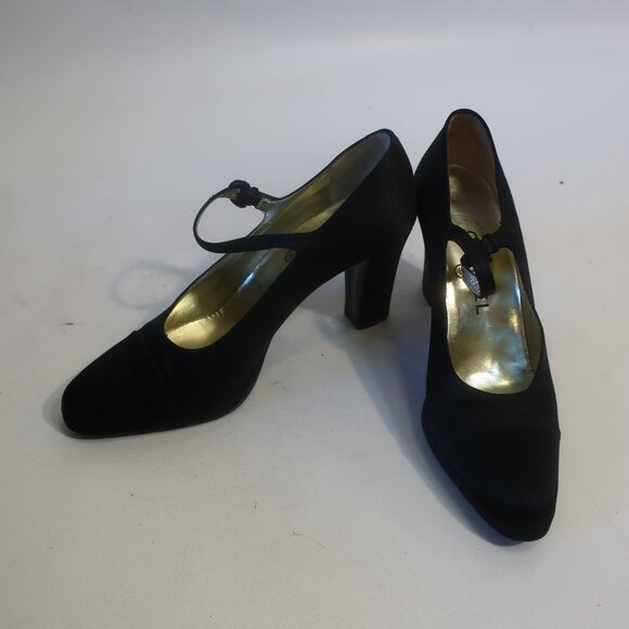 Womens Chanel Black Satin Mini Platform Mary Jane Heels 37.5 US/7 - Picture 1 of 15